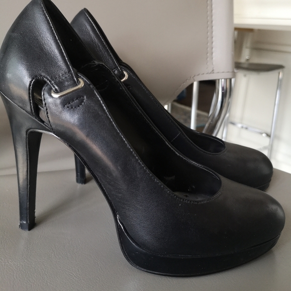 BCBGeneration black leather pumps - Picture 4 of 15